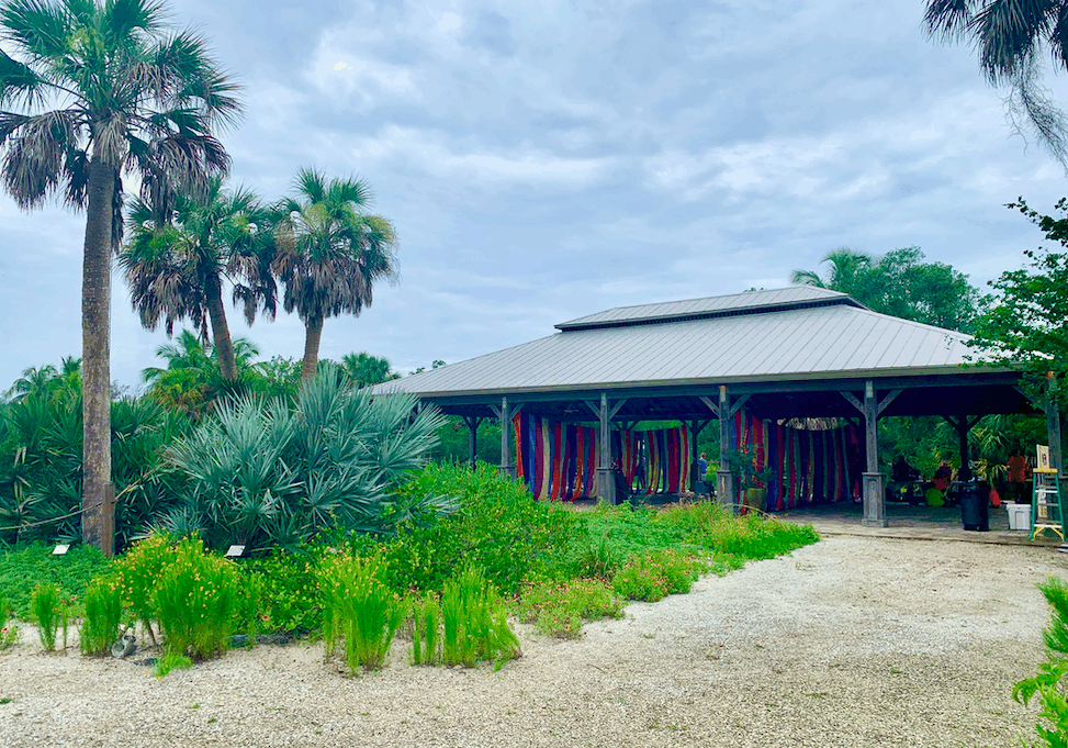 img-60d9e11343d50419247d2fa1