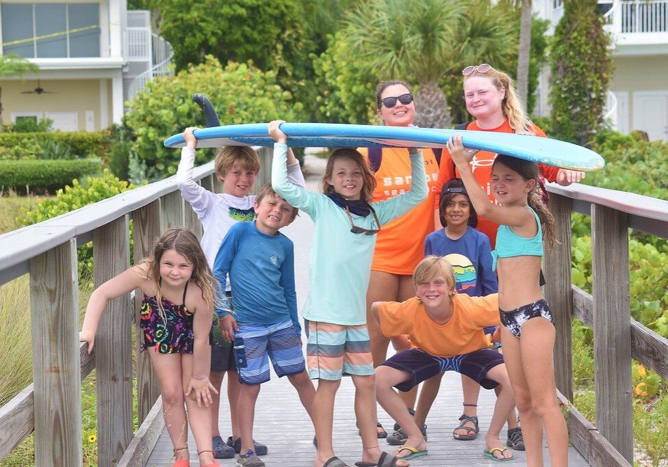 img-60d21ecbb6c9bf153c631c75